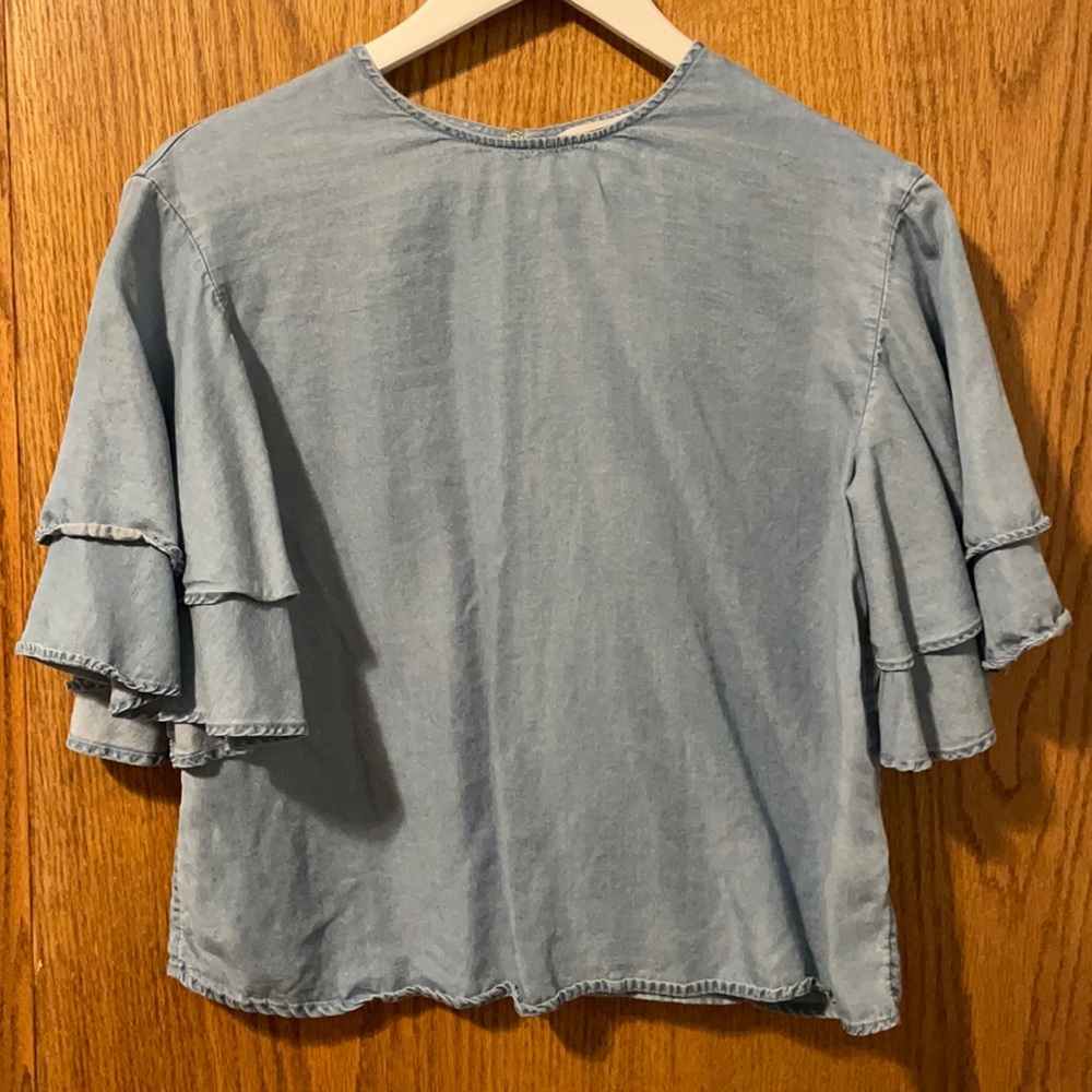 Cute denim shirt! Brand new